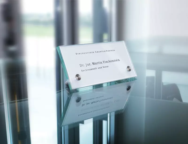 Sign Systems® CRISTALLO Tischaufsteller mit 2 Haltern, B x H x T: 200 x 70 x 44 mm